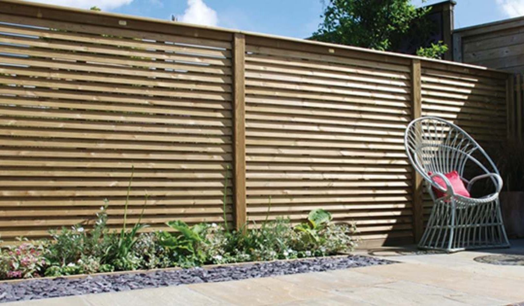 Applications of Metal Fencing for Residential and Commercial Purposes